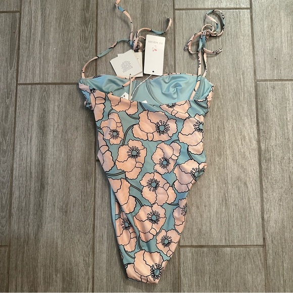 Agua by Agua Bendita Rabano Botanico Celeste Underwire Swimsuit - Picture 2 of 3